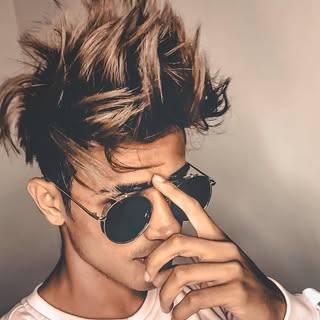 ժαղísհ m̷i̷r̷z̷a̷