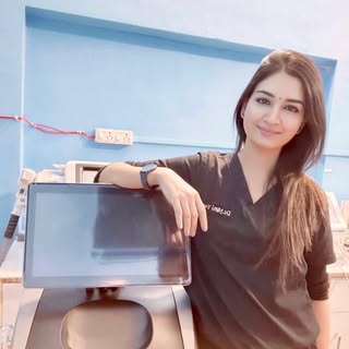 Profile photo of DrNishi Yadav