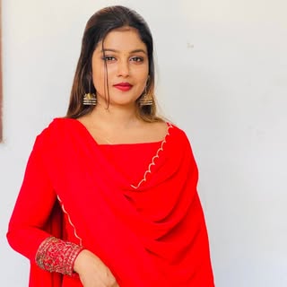 KavYa ChAnDraN