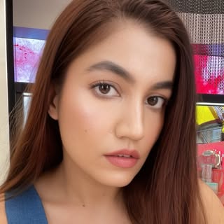 Richa Trehan makeup artist