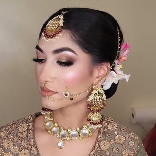 ℙ???? ???? ☬ || Makeup Artist