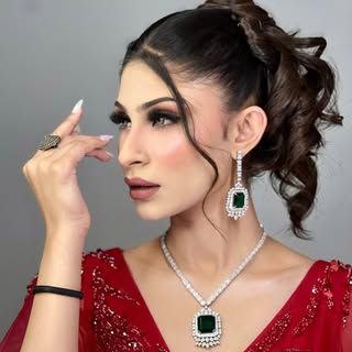SHEENAZ BEAUTY STUDIO