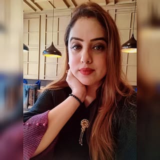 Samriti Oberoi_official