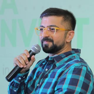 Neeraj Arora