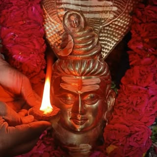 •●◉✿एक तुच्छ शिवभक्त✿◉●•