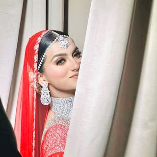 SAVANTIKA//MAKEUP ARTIST??