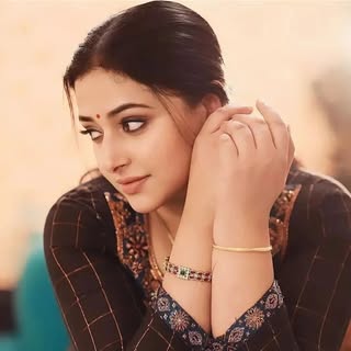 Anu Sithara offical?