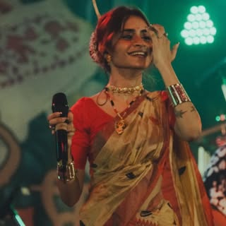 ♔ KRITIKA SHARMA ♔