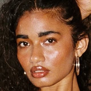 nuh_ee_sha