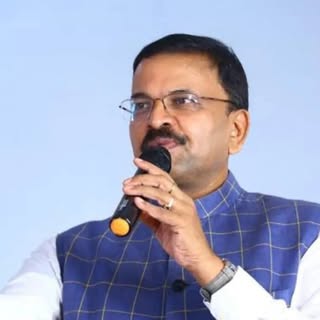 JD Lakshmi Narayana Fans